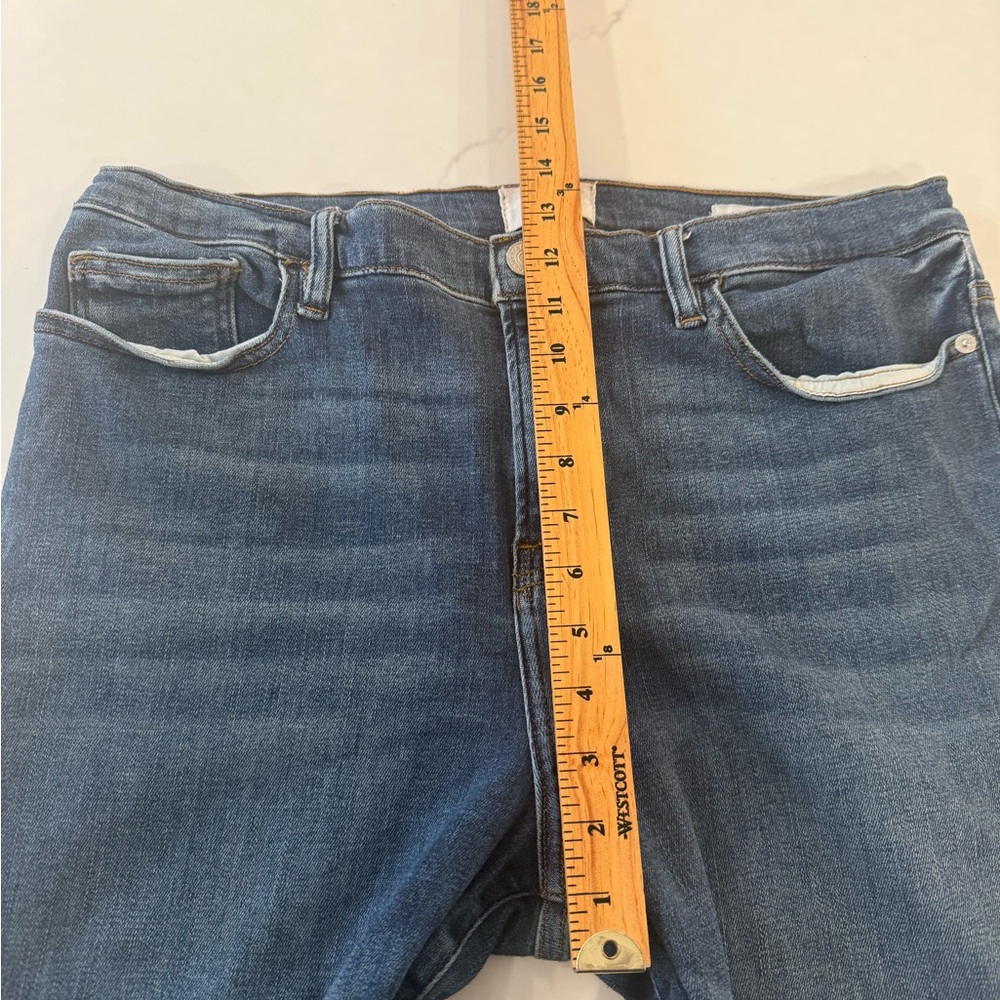 Frame Denim Le High Straight in Bestia (medium wash) size 33 - Picture 13 of 13